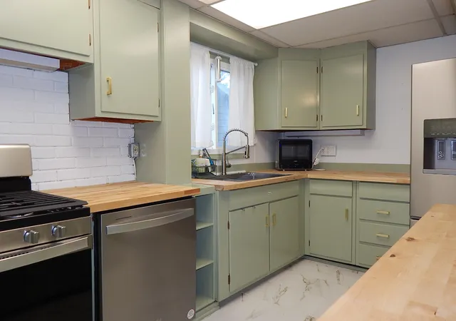 Photo 3 of Single family home for sale at 1009 W Coolspring Ave, Michigan City, IN 46360 | MLS# 845270 | Listing updated on 2026-09-23