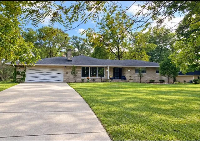 Photo 1 of Single family home for sale at 10611 W 124th Avenue, Cedar Lake, IN 46303 | MLS# 845505 | Listing updated on 2026-09-20