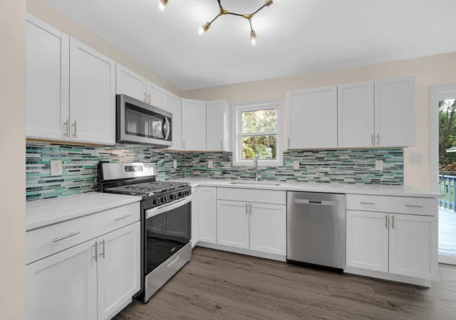 Photo 3 of Sale Pending at 3445 Parkside Ave, Lake Station, IN 46405 | MLS# 845586 | Listing updated on 2026-10-24