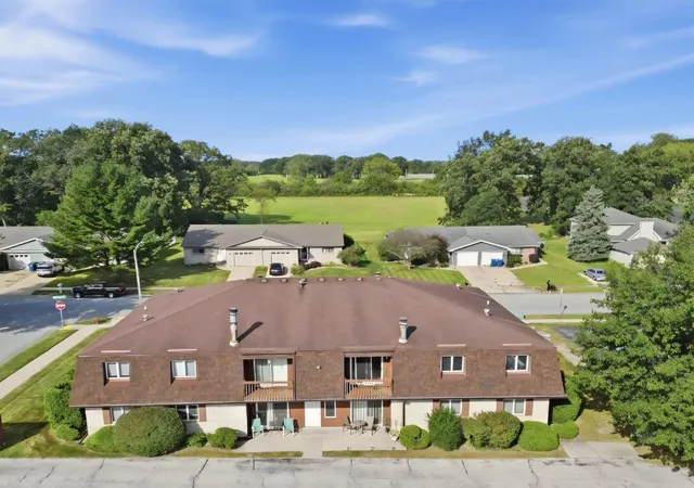 Photo 1 of Condo for sale at 2539 Harvest Dr, Schererville, IN 46375 | MLS# 845419 | Listing updated on 2026-10-05