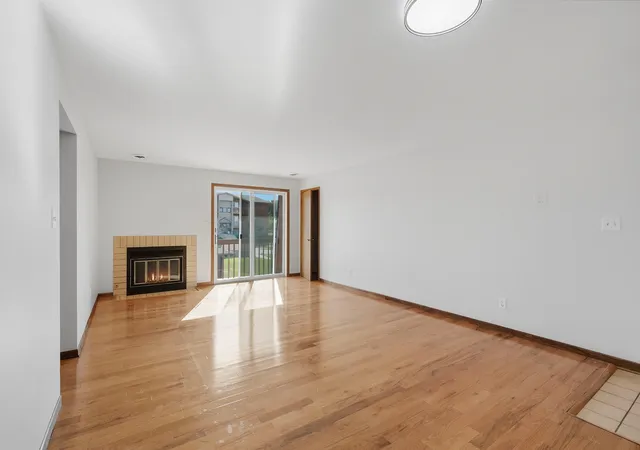 Photo 4 of Condo for sale at 2539 Harvest Dr, Schererville, IN 46375 | MLS# 845419 | Listing updated on 2026-10-05