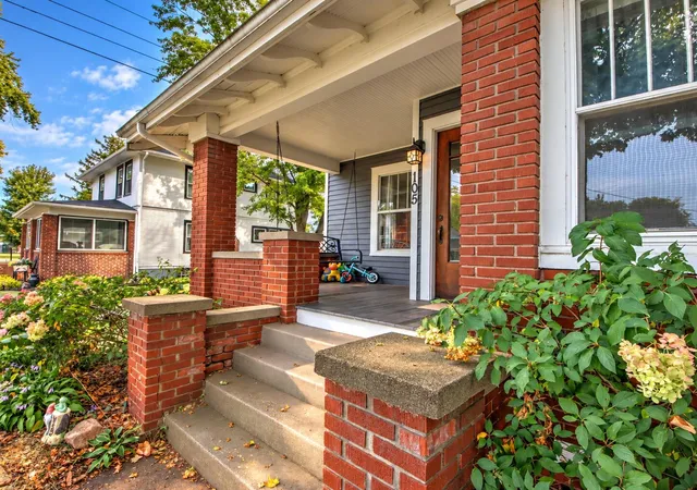 Photo 3 of Single family home for sale at 105 N Thompson St, Hanna, IN 46340 | MLS# 845365 | Listing updated on 2026-10-06