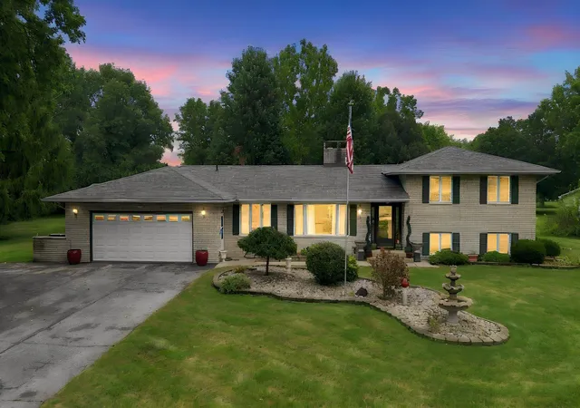 Single family home for sale at 247 Westgate Dr, Valparaiso, IN 46385 | MLS# 845656