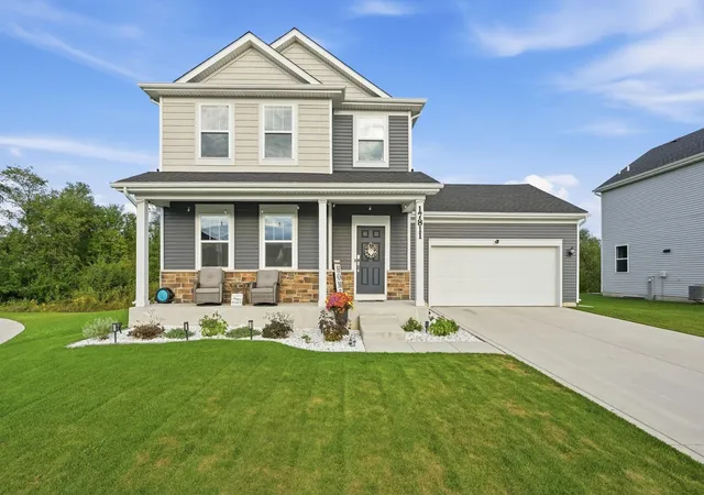 Photo 2 of Single family home for sale at 17811 Crk View Ct, Lowell, IN 46356 | MLS# 845779 | Listing updated on 2026-09-24