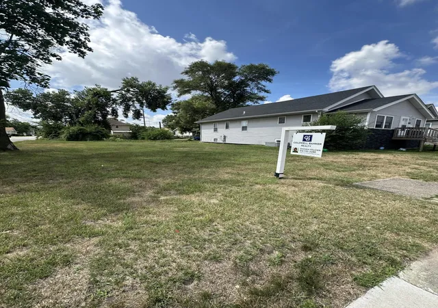 Photo 3 of Land for sale at 840 Becker St, Hammond, IN 46320 | MLS# 845391 | Listing updated on 2026-09-16