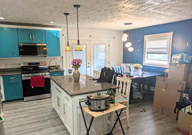 Photo 3 of Single family home for sale at 209 Roberta Ave, Michigan City, IN 46360 | MLS# 845441 | Listing updated on 2026-09-22