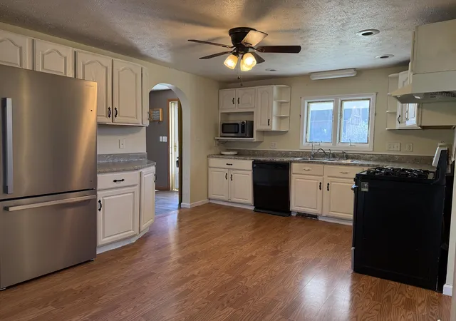 Photo 3 of Single family home for sale at 7373 E State Rd 104, Walkerton, IN 46574 | MLS# 845680 | Listing updated on 2026-09-28