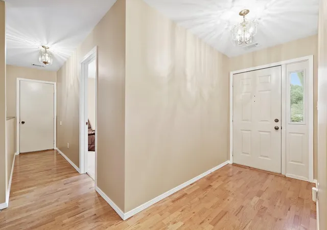 Photo 3 of Sale Pending at 433 Deerpath Dr W, Schererville, IN 46375 | MLS# 845561 | Listing updated on 2026-09-24