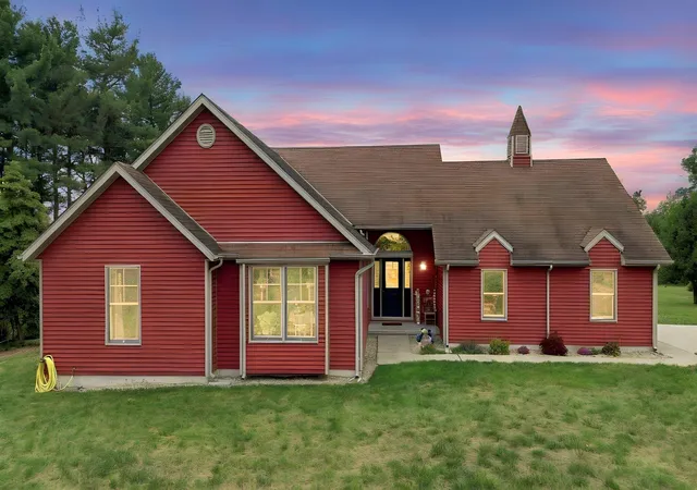 Photo 1 of Sale Pending at 2914 N 1000 West, Fair Oaks, IN 47943 | MLS# 845833 | Listing updated on 2026-10-08
