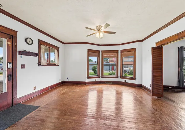 Photo 4 of Single family home for sale at 506 W 11th Street, La Porte, IN 46350 | MLS# 845822 | Listing updated on 2026-09-24