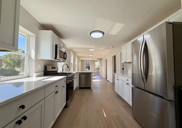 Photo 3 of Single family home for sale at 215 E 10th Street, Michigan City, IN 46360 | MLS# 845519 | Listing updated on 2026-09-18