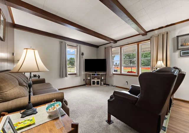 Photo 3 of Single family home for sale at 1703 E Glendale Blvd, Valparaiso, IN 46383 | MLS# 845626 | Listing updated on 2026-09-20
