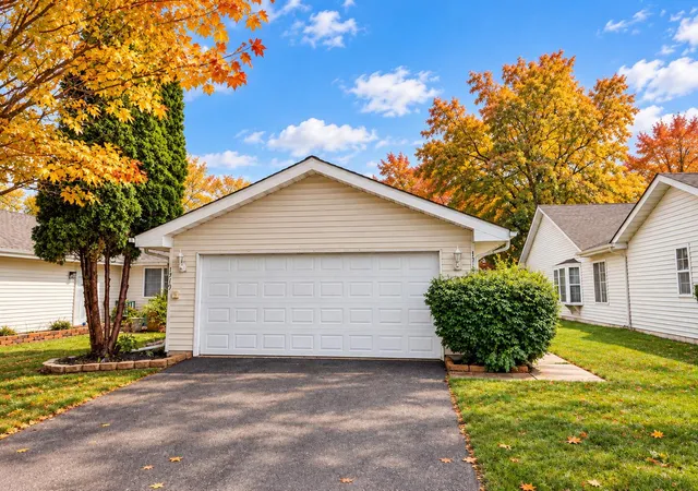 Photo 1 of Multi family home for sale at 1719 Beech Dr, Crown Point, IN 46307 | MLS# 845507 | Listing updated on 2026-10-15