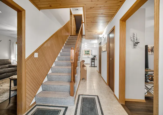 Photo 3 of Single family home for sale at 441 W 450 North, Valparaiso, IN 46385 | MLS# 845760 | Listing updated on 2026-09-23