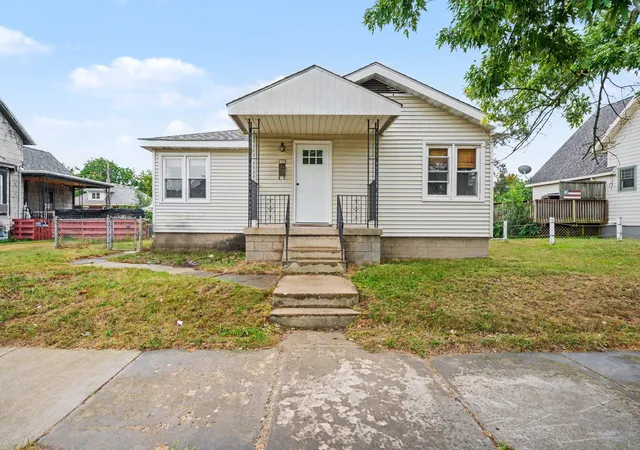 Single family home for sale at 305 Dupage St, Michigan City, IN 46360 | MLS# 845782 | Listing updated on 2026-09-23