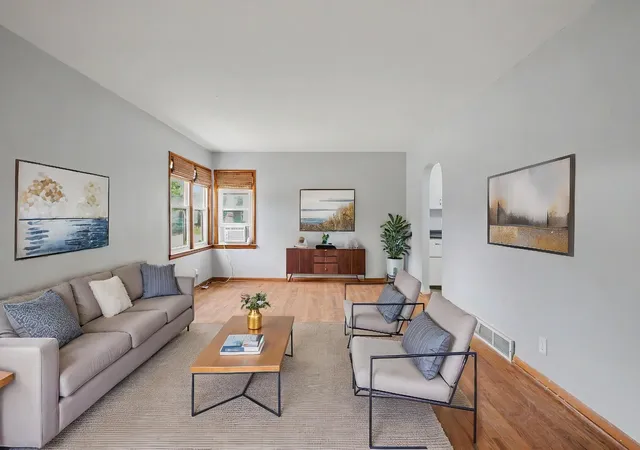 Photo 3 of Single family home for sale at 305 Dupage St, Michigan City, IN 46360 | MLS# 845782 | Listing updated on 2026-09-23