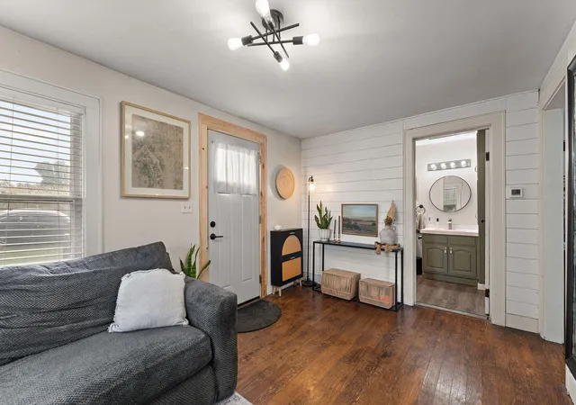 Photo 3 of Sale Pending at 902 S 200 East, La Porte, IN 46350 | MLS# 845615 | Listing updated on 2026-09-23