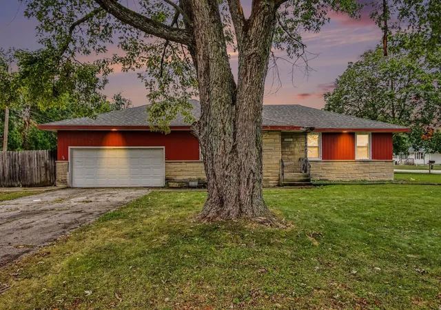 Single family home for sale at 1702 Minnesota St, Hobart, IN 46342 | MLS# 845859