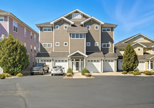Photo 3 of Condo for sale at 13234 E Lakeshore Dr #K-202, Cedar Lake, IN 46303 | MLS# 845562 | Listing updated on 2026-09-30