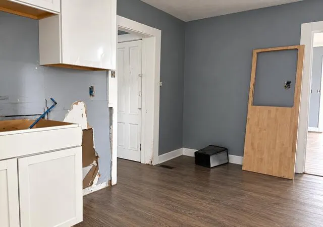 Photo 4 of Single family home for sale at 409 Parkway Ave, Indianapolis, IN 46225 | MLS# 845588 | Listing updated on 2026-09-19