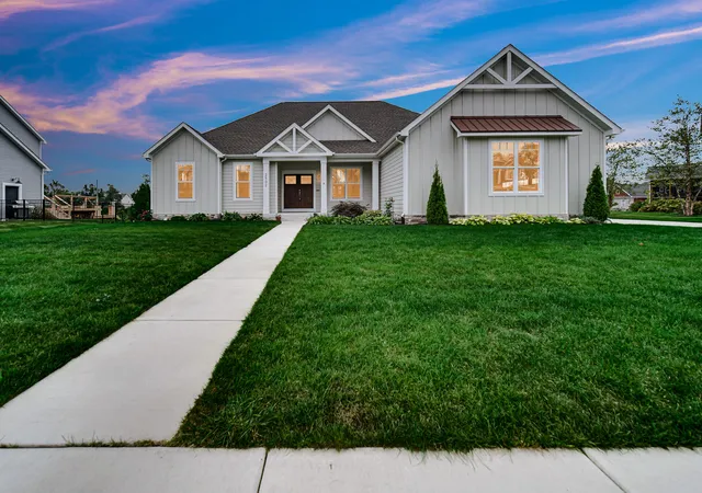 Single family home for sale at 2502 Stirling Dr, Valparaiso, IN 46383 | MLS# 845677