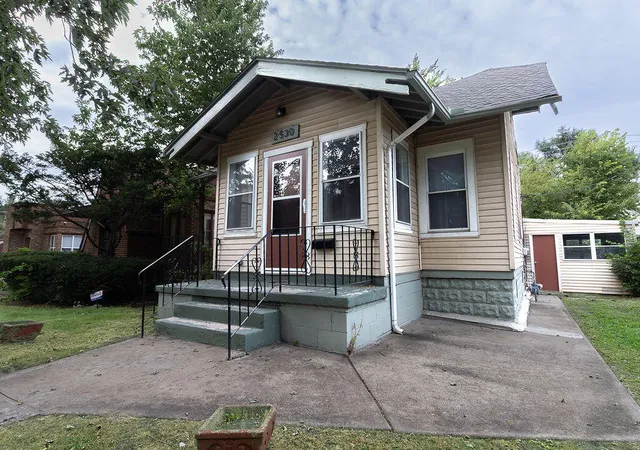Photo 3 of Single family home for sale at 2530 West 12th, Gary, IN 46404 | MLS# 845606 | Listing updated on 2026-09-19
