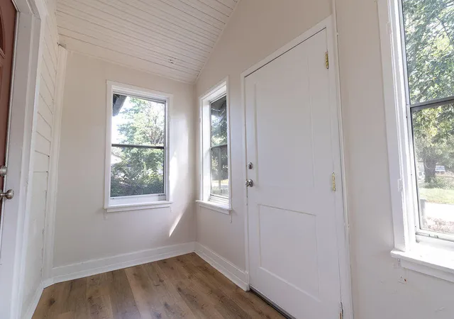 Photo 4 of Single family home for sale at 2530 West 12th, Gary, IN 46404 | MLS# 845606 | Listing updated on 2026-09-19