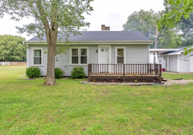 Photo 1 of Single family home for sale at 3574 E 1300 North, Wheatfield, IN 46392 | MLS# 845622 | Listing updated on 2026-09-19