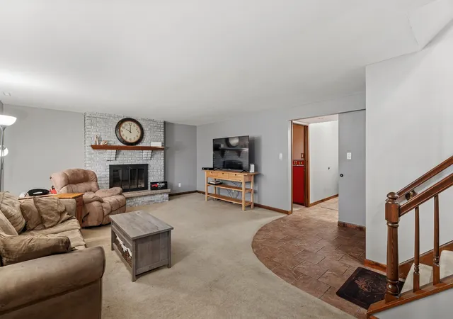 Photo 2 of Single family home for sale at 506 Heather Ln, Dyer, IN 46311 | MLS# 845716 | Listing updated on 2026-10-02