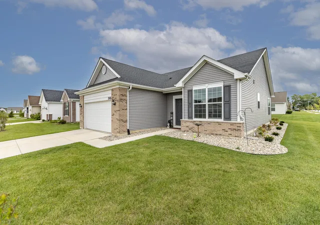 Photo 2 of Single family home for sale at 5981 E 116th Avenue, Crown Point, IN 46307 | MLS# 845659 | Listing updated on 2026-09-21