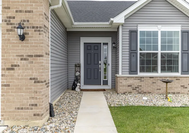 Photo 3 of Single family home for sale at 5981 E 116th Avenue, Crown Point, IN 46307 | MLS# 845659 | Listing updated on 2026-09-21