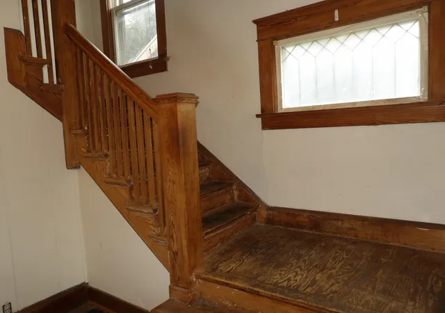 Photo 3 of Single family home for sale at 1208 Jackson St, La Porte, IN 46350 | MLS# 845662 | Listing updated on 2026-09-22