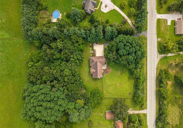 Photo 2 of Single family home for sale at 639 E Us Hwy 6, Westville, IN 46391 | MLS# 845639 | Listing updated on 2026-09-21