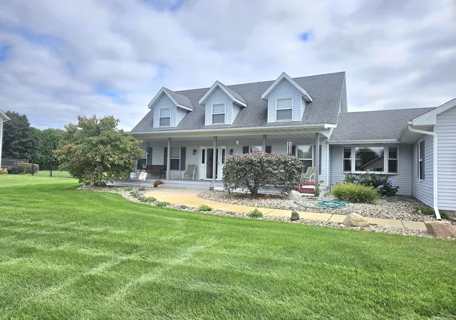 Single family home for sale at 2763 S Nowak Dr, La Porte, IN 46350 | MLS# 845674