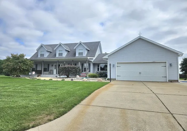 Photo 4 of Single family home for sale at 2763 S Nowak Dr, La Porte, IN 46350 | MLS# 845674 | Listing updated on 2026-09-21