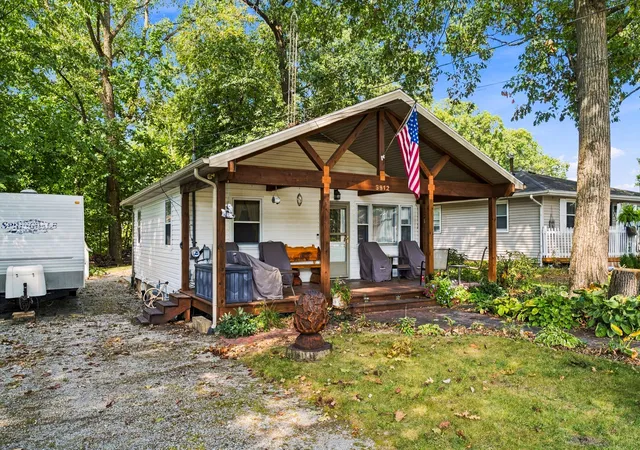 Photo 3 of Single family home for sale at 3812 E Forest Lodge, Monticello, IN 47960 | MLS# 845813 | Listing updated on 2026-09-24