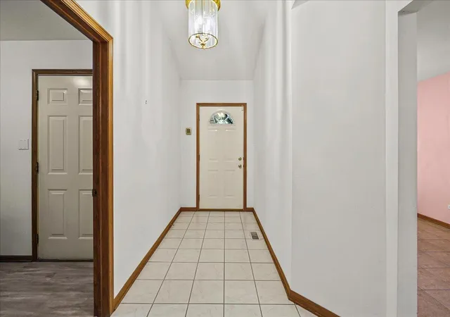 Photo 3 of Sale Pending at 1551 Rokosz Ln, Dyer, IN 46311 | MLS# 845661 | Listing updated on 2026-10-05