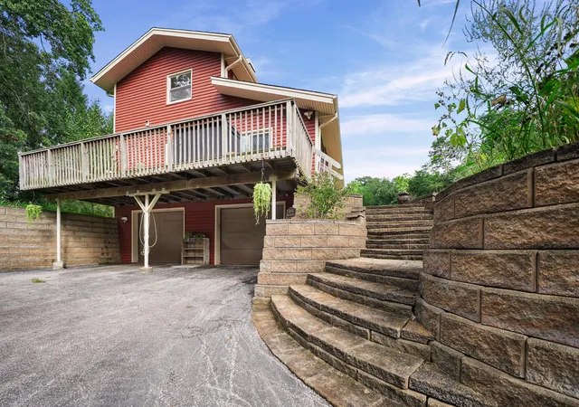 Photo 3 of Single family home for sale at 3125 Austria Ct, Valparaiso, IN 46383 | MLS# 846400 | Listing updated on 2026-10-08