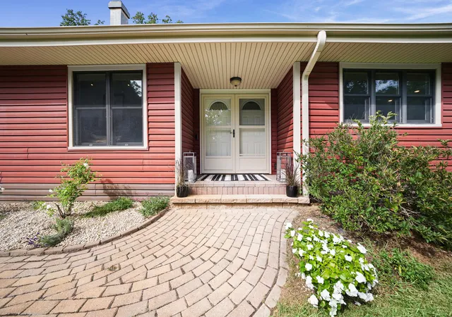 Photo 4 of Single family home for sale at 3125 Austria Ct, Valparaiso, IN 46383 | MLS# 846400 | Listing updated on 2026-10-08