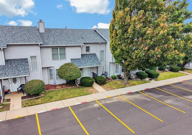Photo 1 of Sale Pending at 6066 Virginia St, Merrillville, IN 46410 | MLS# 845668 | Listing updated on 2026-10-05
