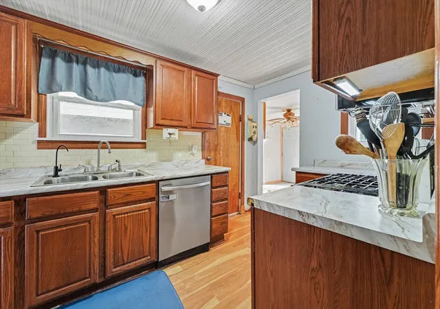 Photo 3 of Single family home for sale at 231 N Fremont St, Lowell, IN 46356 | MLS# 845669 | Listing updated on 2026-10-01
