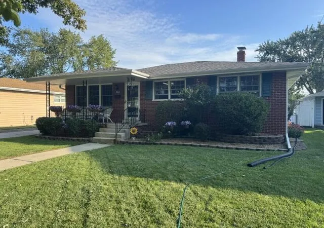 Photo 1 of Single family home for sale at 512 Osage Dr, Dyer, IN 46311 | MLS# 845875 | Listing updated on 2026-09-28