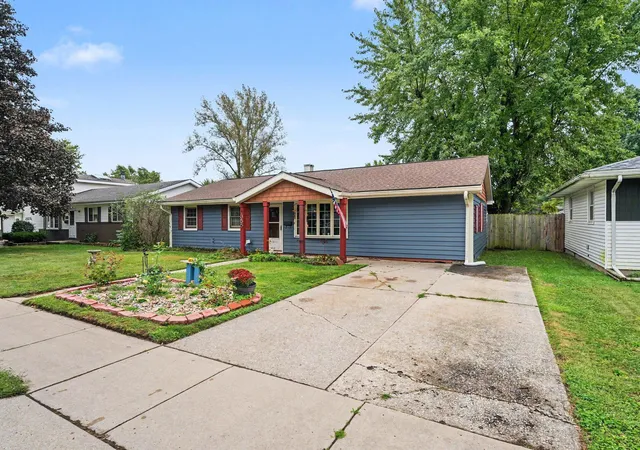 Photo 3 of Single family home for sale at 1355 W 1st Place, Hobart, IN 46342 | MLS# 845756 | Listing updated on 2026-09-22