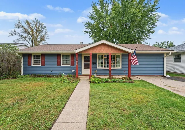 Photo 3 of Single family home for sale at 1355 W 1st Place, Hobart, IN 46342 | MLS# 845756 | Listing updated on 2026-09-22