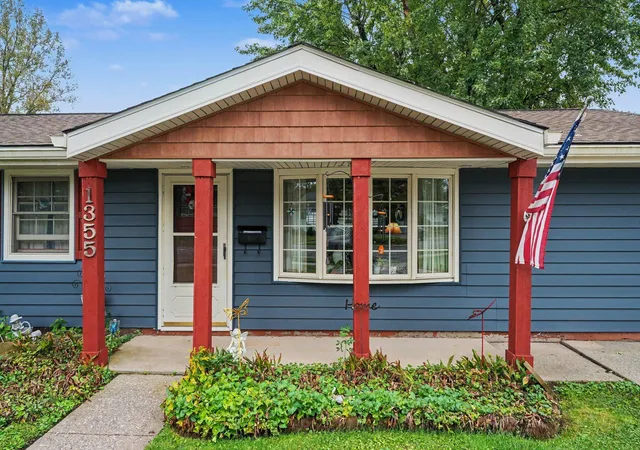 Photo 4 of Single family home for sale at 1355 W 1st Place, Hobart, IN 46342 | MLS# 845756 | Listing updated on 2026-09-22
