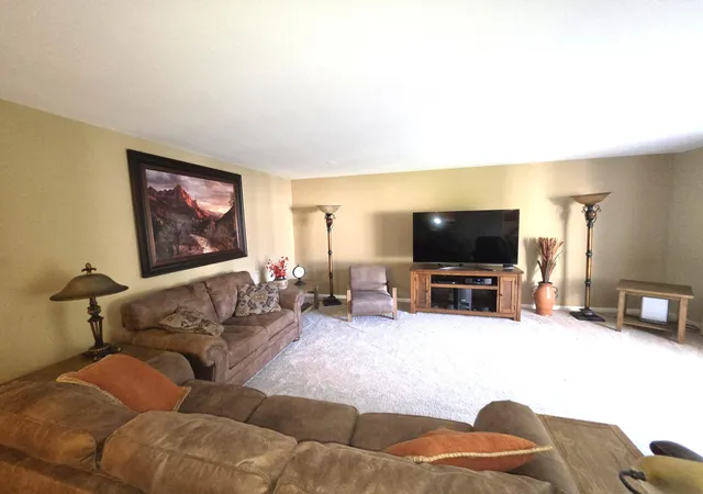 Photo 4 of Condo for sale at 2300 Bordeaux Walk #B2, Highland, IN 46322 | MLS# 846198 | Listing updated on 2026-10-02