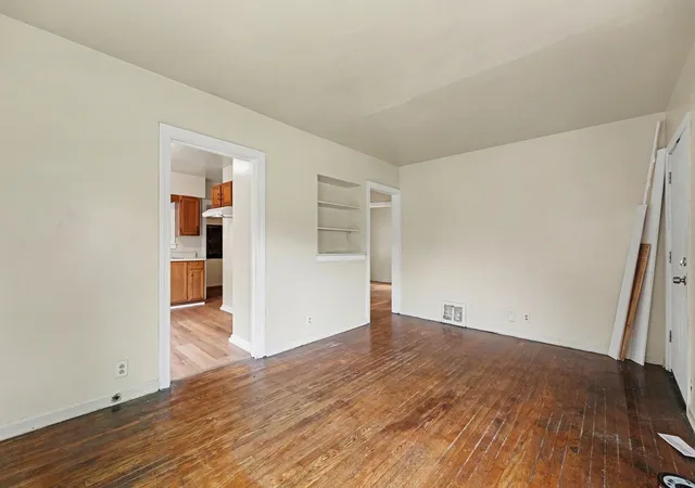 Photo 3 of Single family home for sale at 860 Louisiana St, Gary, IN 46402 | MLS# 845699 | Listing updated on 2026-09-21
