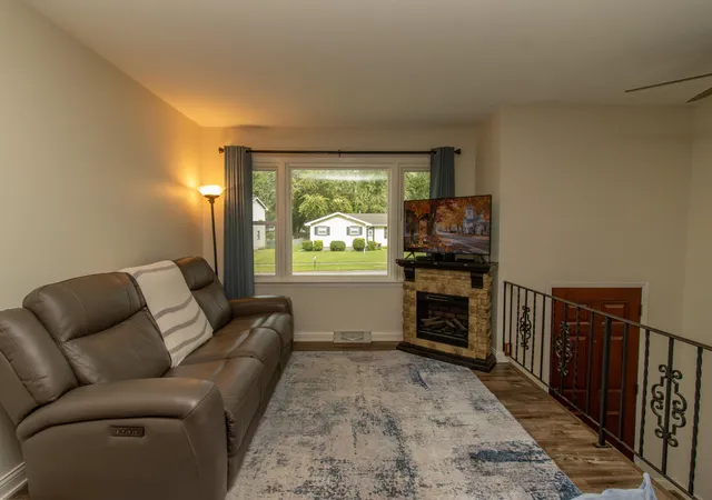 Photo 2 of Sale Pending at 257 Navajo Trl, Lowell, IN 46356 | MLS# 845688 | Listing updated on 2026-09-30
