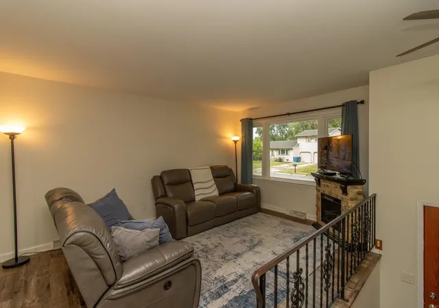 Photo 3 of Sale Pending at 257 Navajo Trl, Lowell, IN 46356 | MLS# 845688 | Listing updated on 2026-09-30