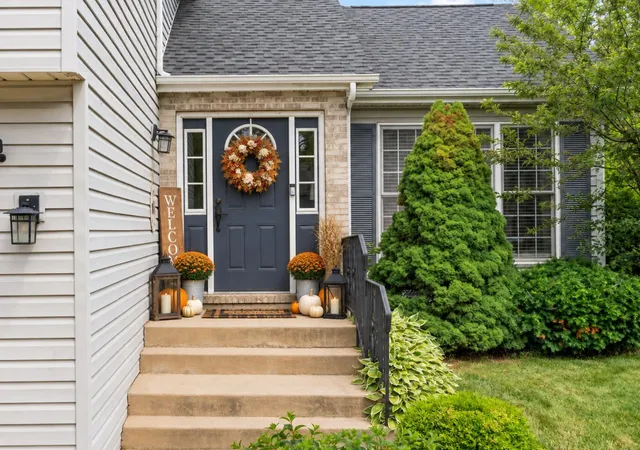 Photo 2 of Single family home for sale at 358 Cori Ct, Valparaiso, IN 46383 | MLS# 845755 | Listing updated on 2026-09-22